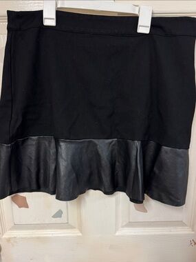 Michael Kors Black A-Line Skirt with Faux Leather Ruffle